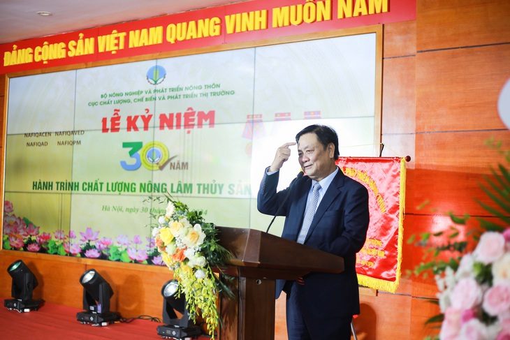 Bộ trưởng Lê Minh Hoan: Sức khỏe của người dân là điều rất quan trọng - Ảnh 1.