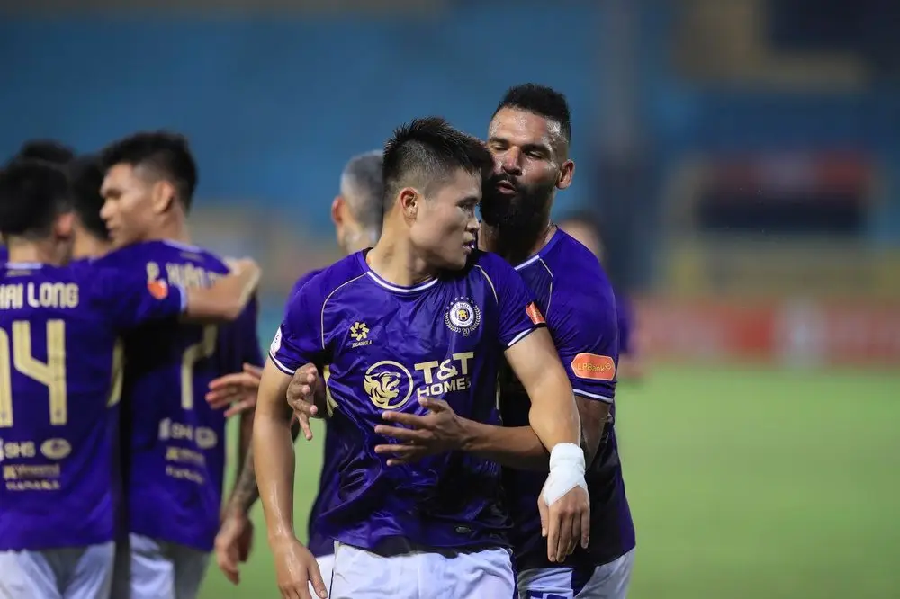 Tân huấn luyện viên Nhật Bản của Hà Nội FC tiếc nuối khi không thể thắng Thể Công Viettel - Ảnh 1.