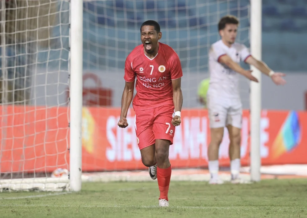 Bảng A Cúp các CLB Đông Nam Á 2025/26, Công an Hà Nội 1-0 Cebu: Jason Quang Vinh hóa “người hùng” - Ảnh 1.