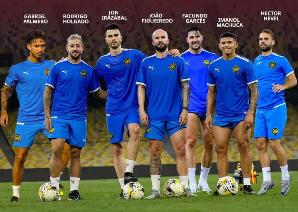 LĐBĐ Malaysia bị chỉ trích ‘yếu kém nội bộ’ trong vụ sao nhập tịch bị FIFA trừng phạt - Ảnh 1.