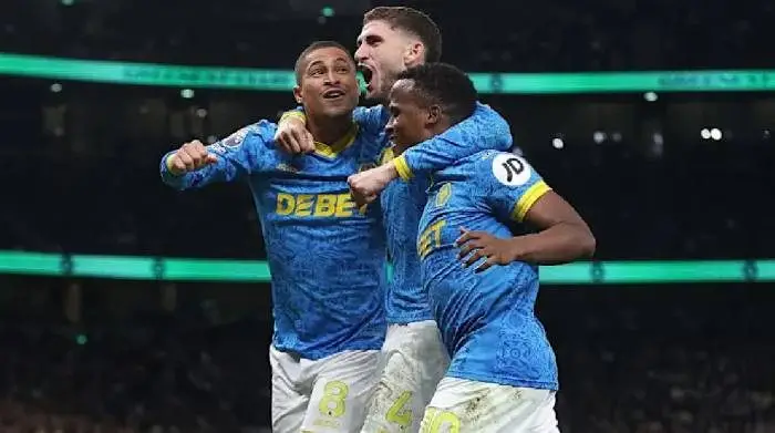 Soi kèo góc Wolves vs Brighton, 20h00 ngày 05/10