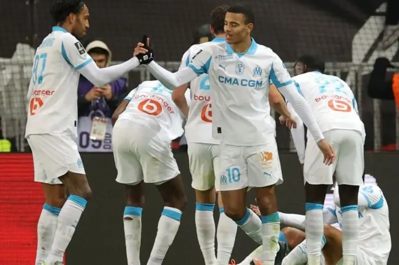 Nhận định, Soi kèo Marseille vs Newcastle 03h00 ngày 26/11: Chích chòe gãy cánh - Ảnh 1
