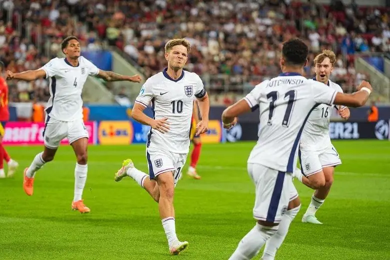Nhận định, Soi kèo U21 Slovakia vs U21 Anh, 0h00 ngày 19/11: Tranh đoạt ngôi đầu - Ảnh 1