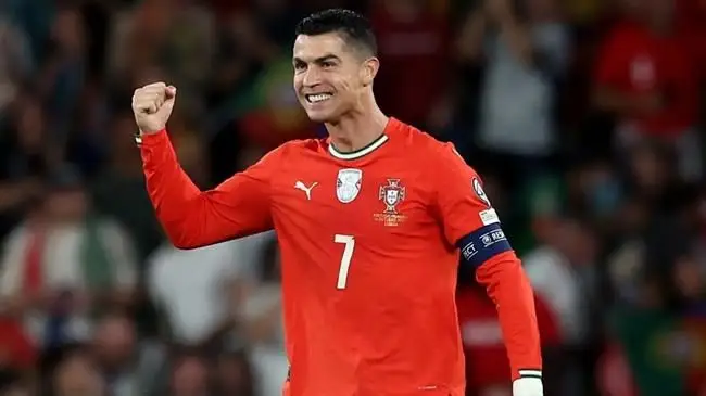 Roberto Martinez đảm bảo vị trí cho Ronaldo ở ĐT Bồ Đào Nha 1