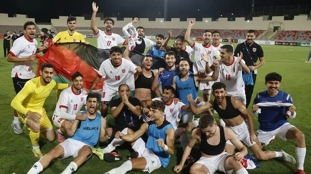 AFC chỉ ra sự thật về đội bóng Tây Á mang HLV đoạt vé dự World Cup đấu tuyển trẻ Việt Nam - Ảnh 1.