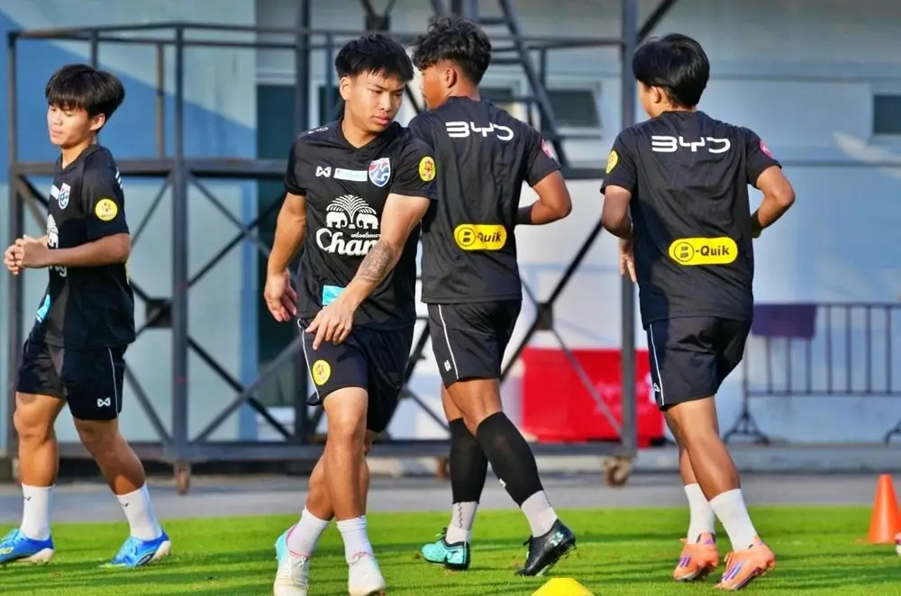 U22 Thái Lan là chủ nhà SEA Games 2025, nắm lợi thế về sân bãi, có sự cổ vũ của khán giả nhà và có khát vọng cực lớn nhằm tái lập thành tích vô địch bóng đá nam SEA Games lần đầu tiên kể từ năm 2017