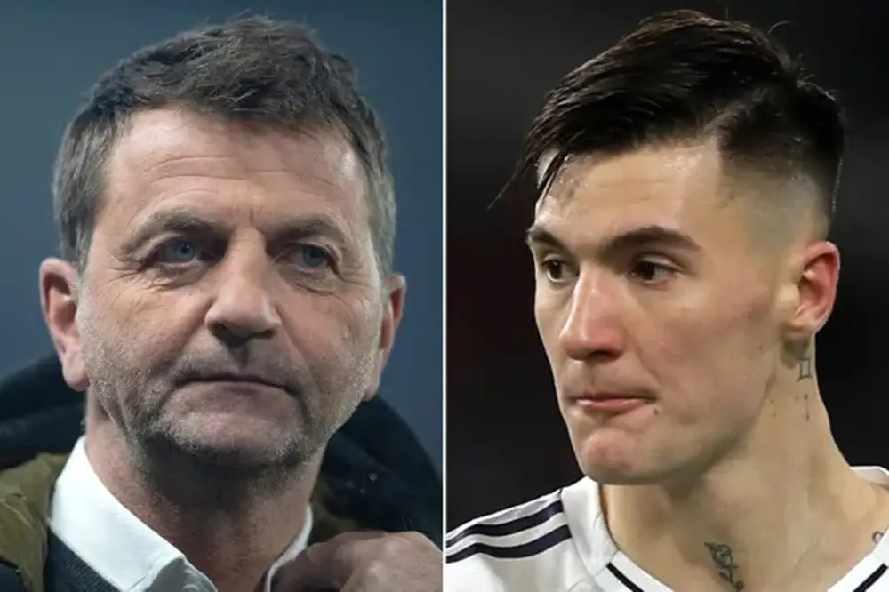 Benjamin Sesko lập cú đúp vào lưới Burnley vẫn bị cựu HLV Tim Sherwood chê là không đủ giỏi để đá cho MU
