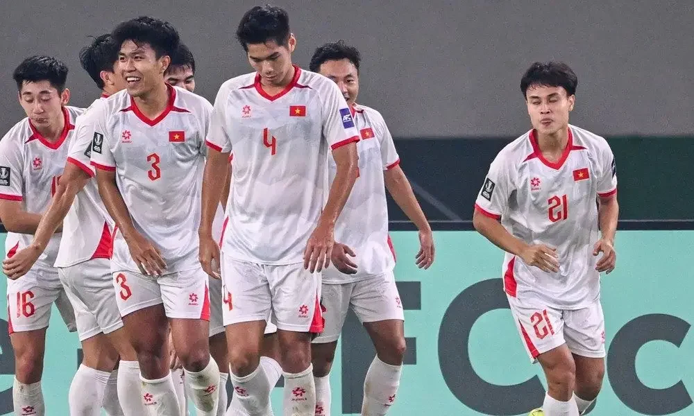 Tin nóng bóng đá Việt hôm nay 14/1: U23 Việt Nam sẵn sàng cho trận tứ kết; U23 UAE áp đảo U23 Việt Nam về thành tích đối đầu - Ảnh 1.