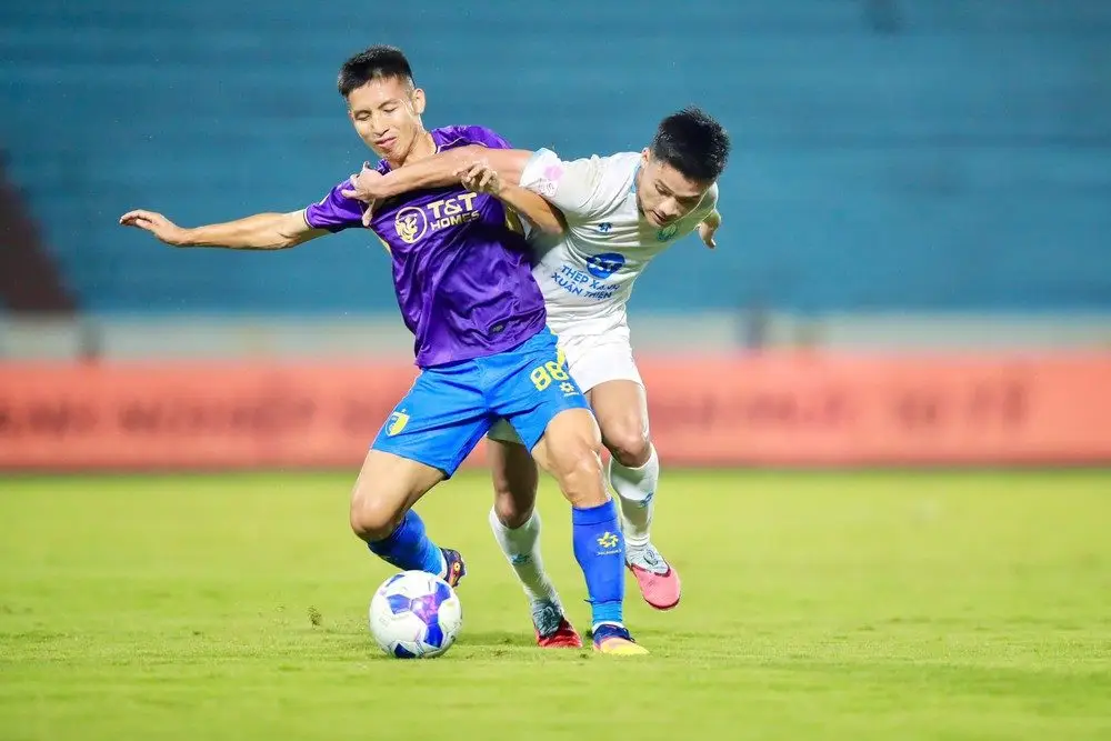 Lịch thi đấu bóng đá hôm nay 24/5: Trực tiếp Hà Tĩnh vs Công An Hà Nội, Hà Nội vs Thép Xanh Nam Định - Ảnh 1.