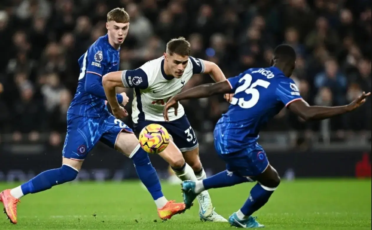 Soi kèo phạt góc Chelsea vs Tottenham, 2h15 ngày 20/5 - Ảnh 1