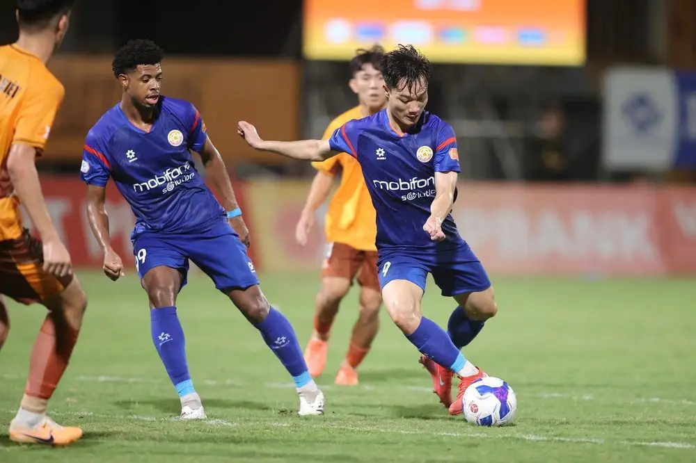 Kết quả V-League vòng 24 mới nhất - Ảnh 1.