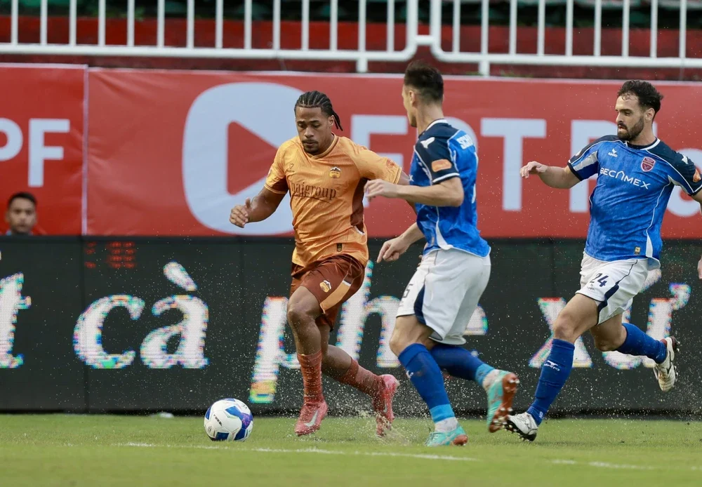 Link xem trực tiếp bóng đá Becamex TPHCM vs Hoàng Anh Gia Lai 18h00 hôm nay, V-League vòng 26 - Ảnh 4.