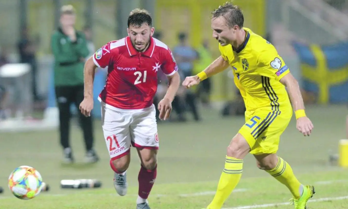 Soi kèo phạt góc Thụy Điển vs Tunisia, 9h00 ngày 15/6 - Ảnh 1