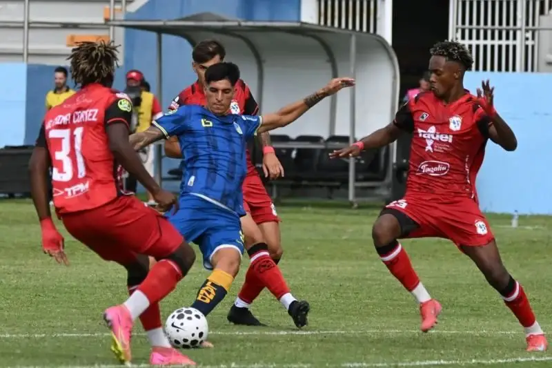 Nhận định, Soi kèo Manta vs Delfin 07h30 ngày 15/07: Khác biệt ở sân bãi - Ảnh 1